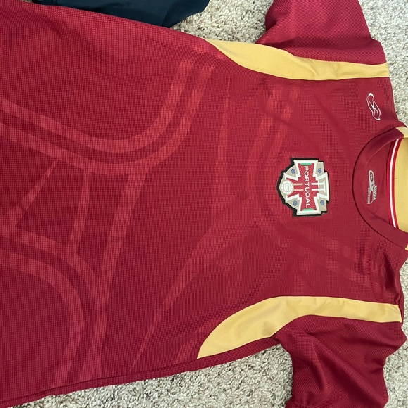 Boys M-L, 10-12 Shirts, sweaters jackets barely worn if at all! - Picture 6 of 16